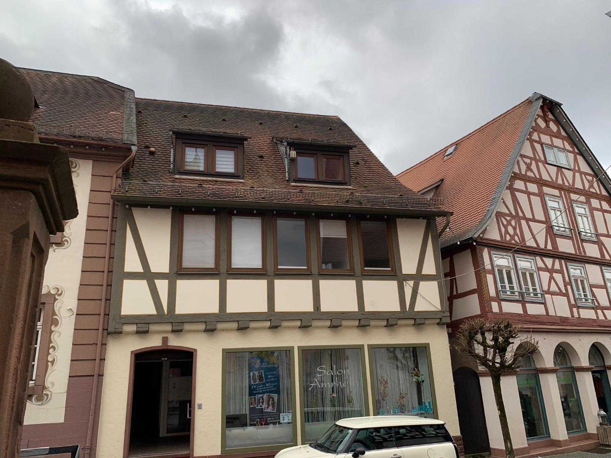 Apartment Am Historischen Rathaus 미헬슈타트 외부 사진
