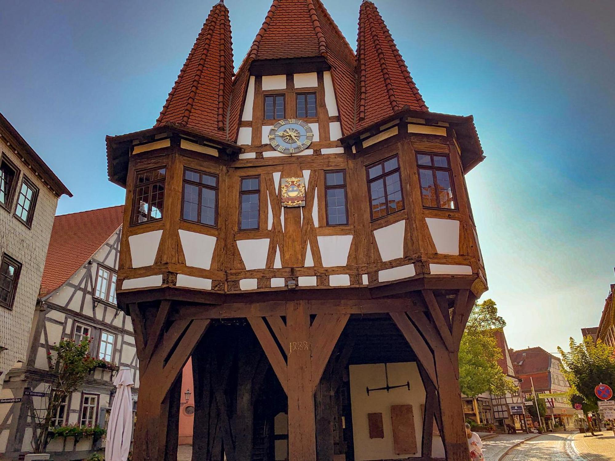 Apartment Am Historischen Rathaus 미헬슈타트 외부 사진